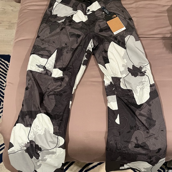 The North Face Freedom Women Insulated Pants - Asphalt Grey ROM - Picture 6 of 6